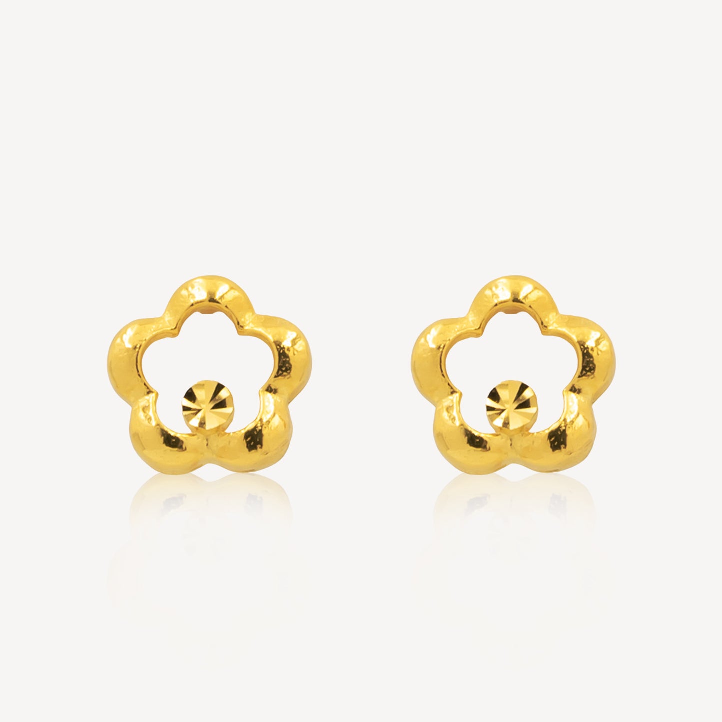 916 Gold Heart Flower Ear Studs