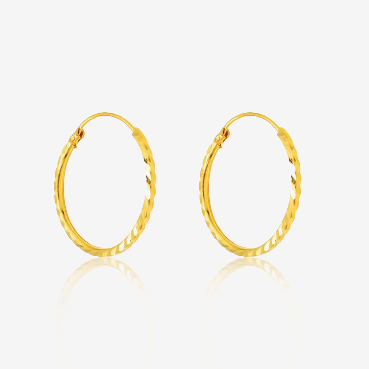 916 Gold Timeless Hoop Earrings