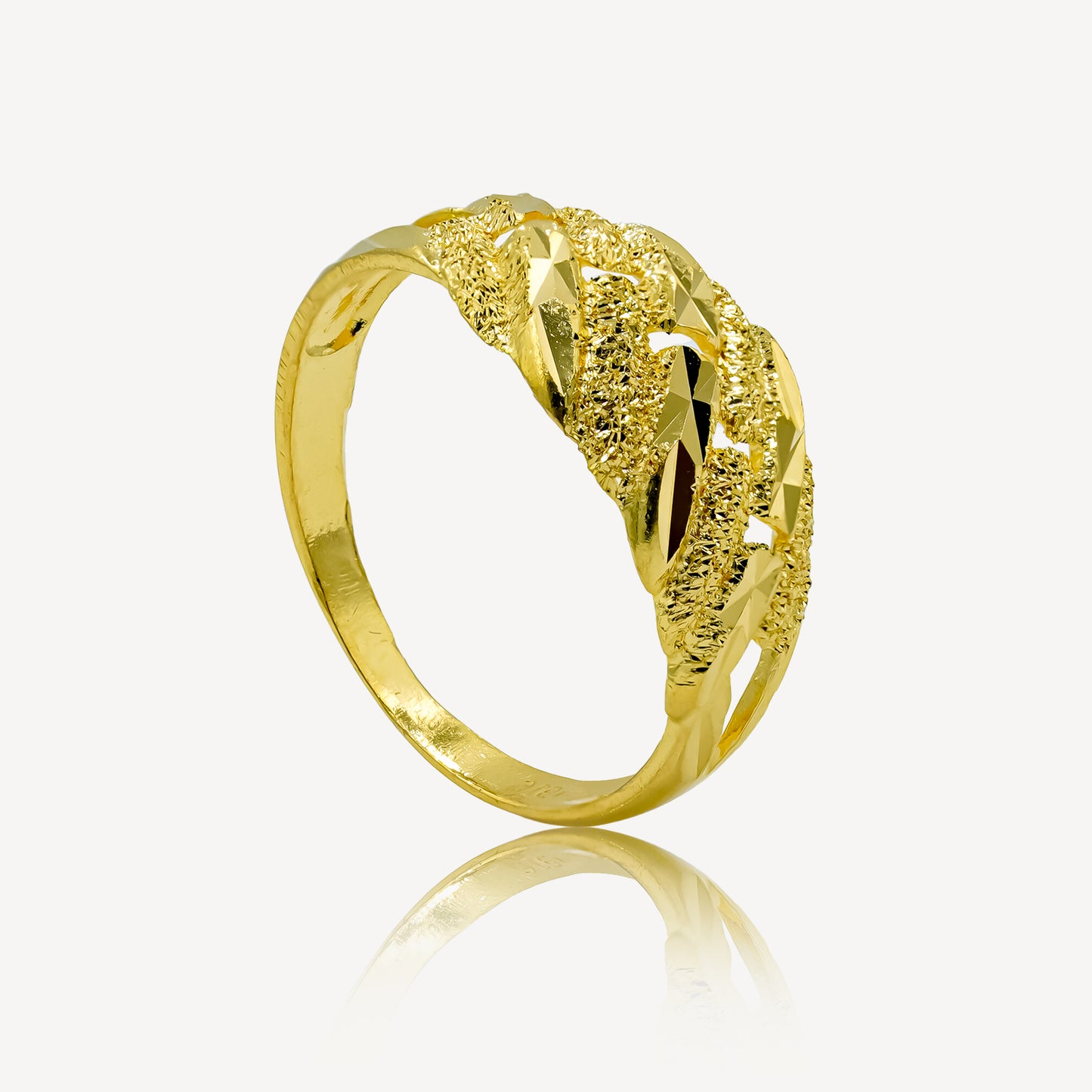 916 Gold Embellish Ring