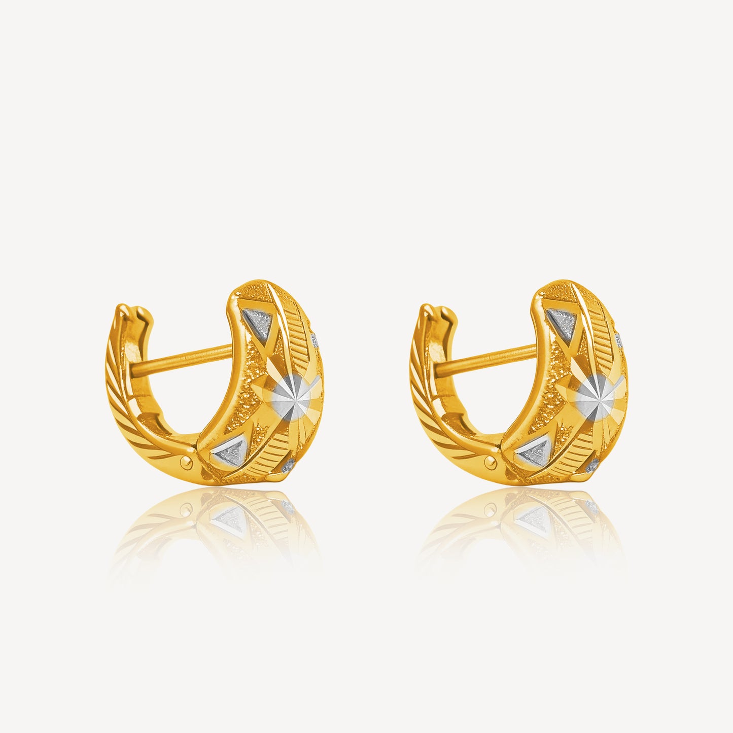 916 Gold 2 Tone Fancy Loop Earring