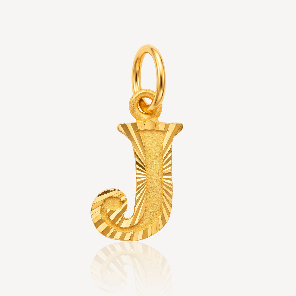 916 Gold Alphabet J Pendant
