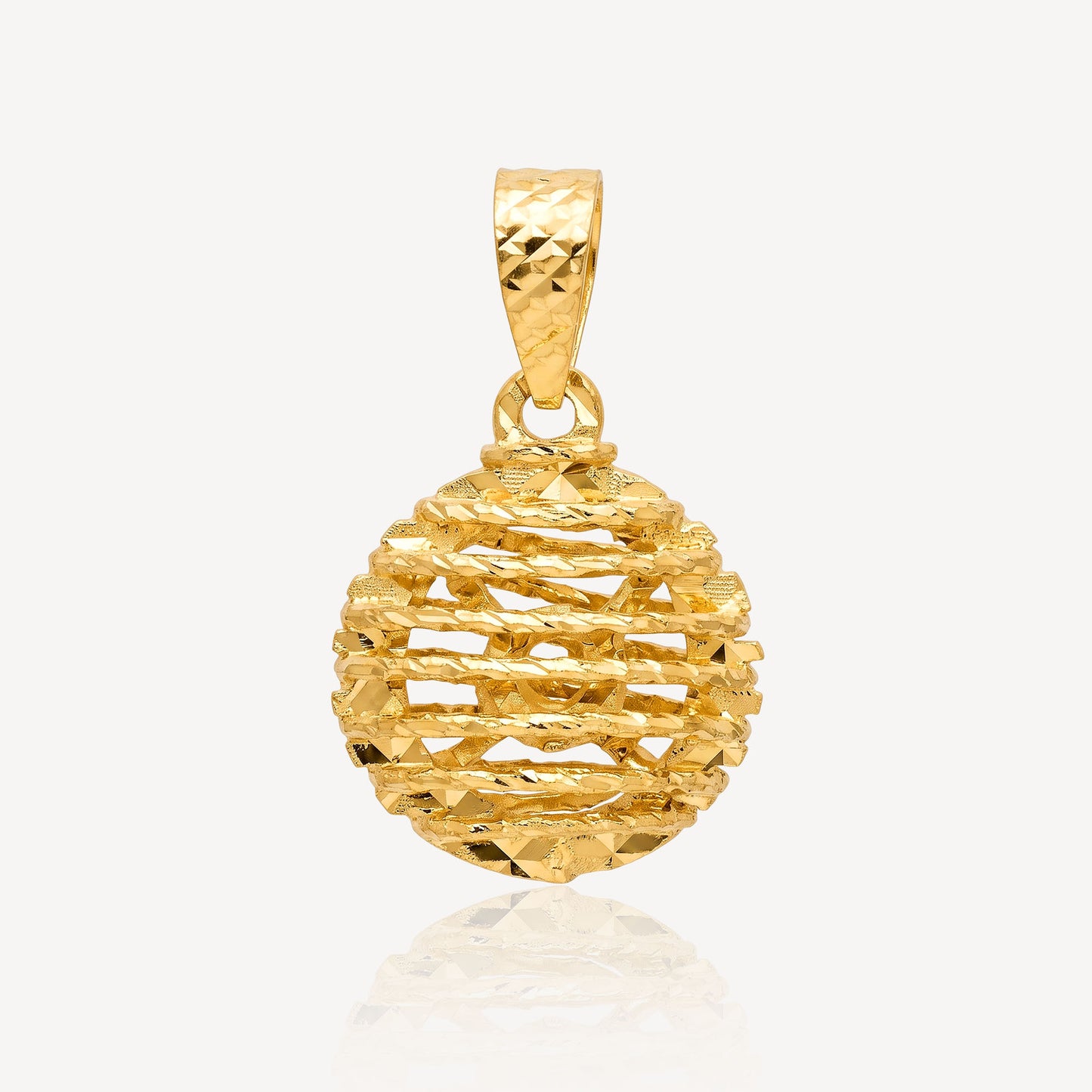 916 Gold Round Net Pendant