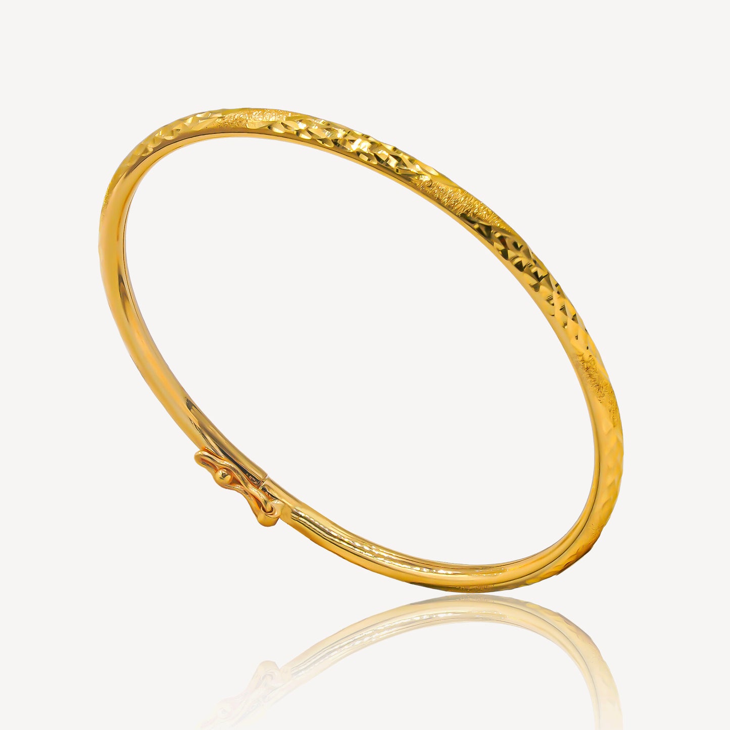 916 Gold Entangled Bangle