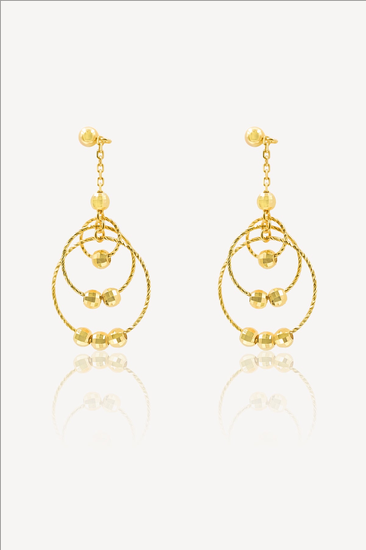916 Gold danggling earrings for woman