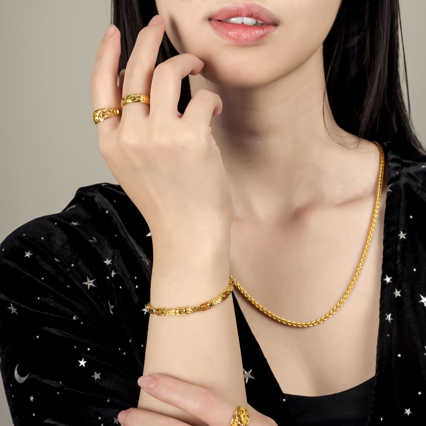 916 Gold Continuum Link Bracelet