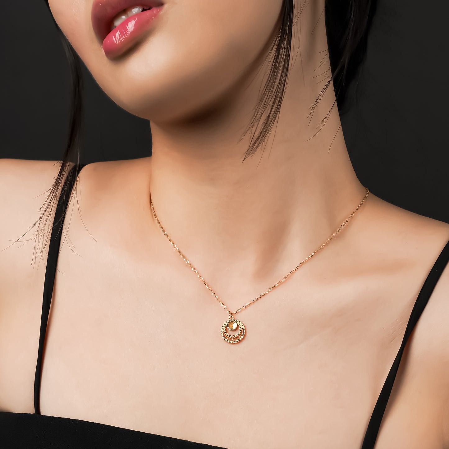 916 Gold Ophelia Necklace