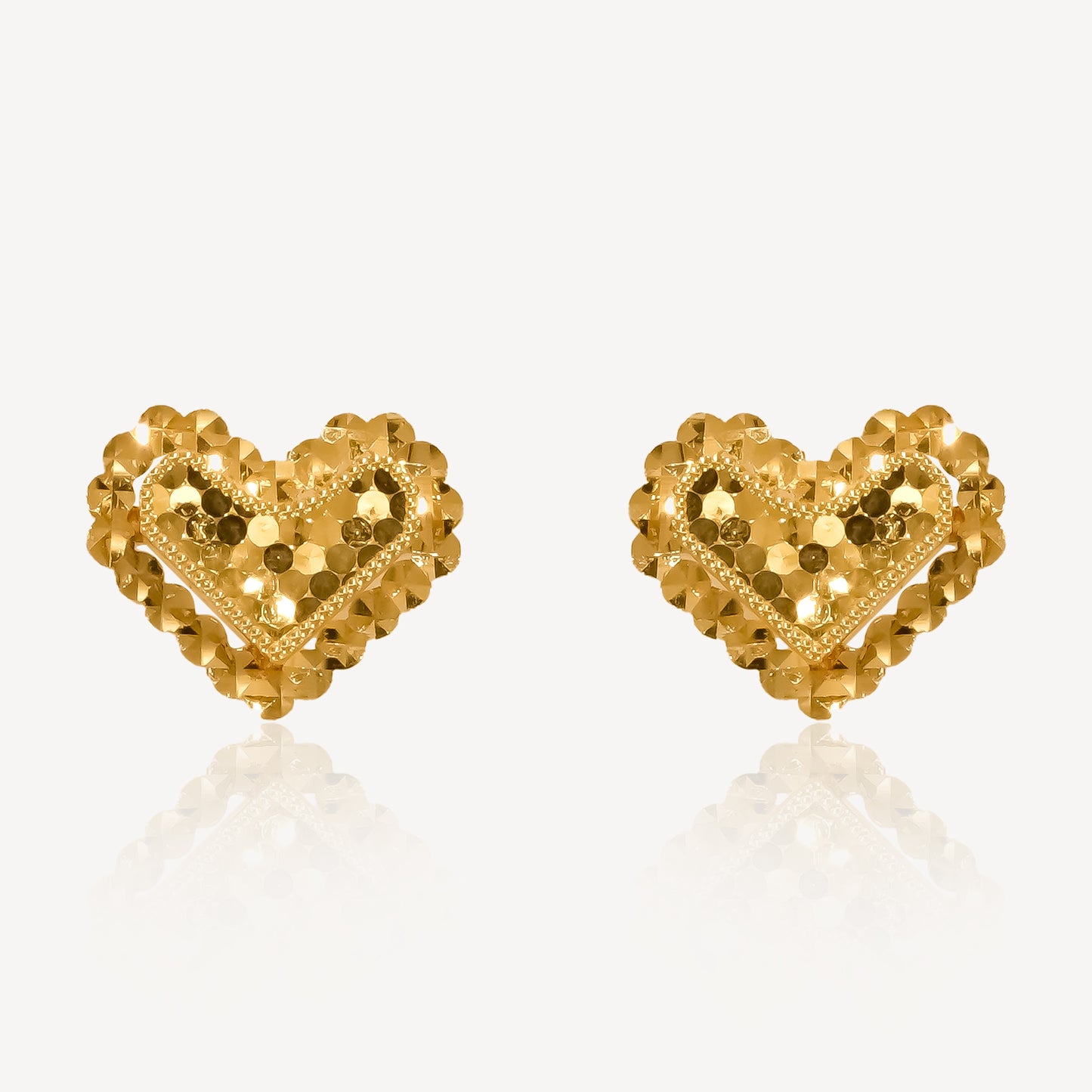 916 Gold Ariselle Love Earring