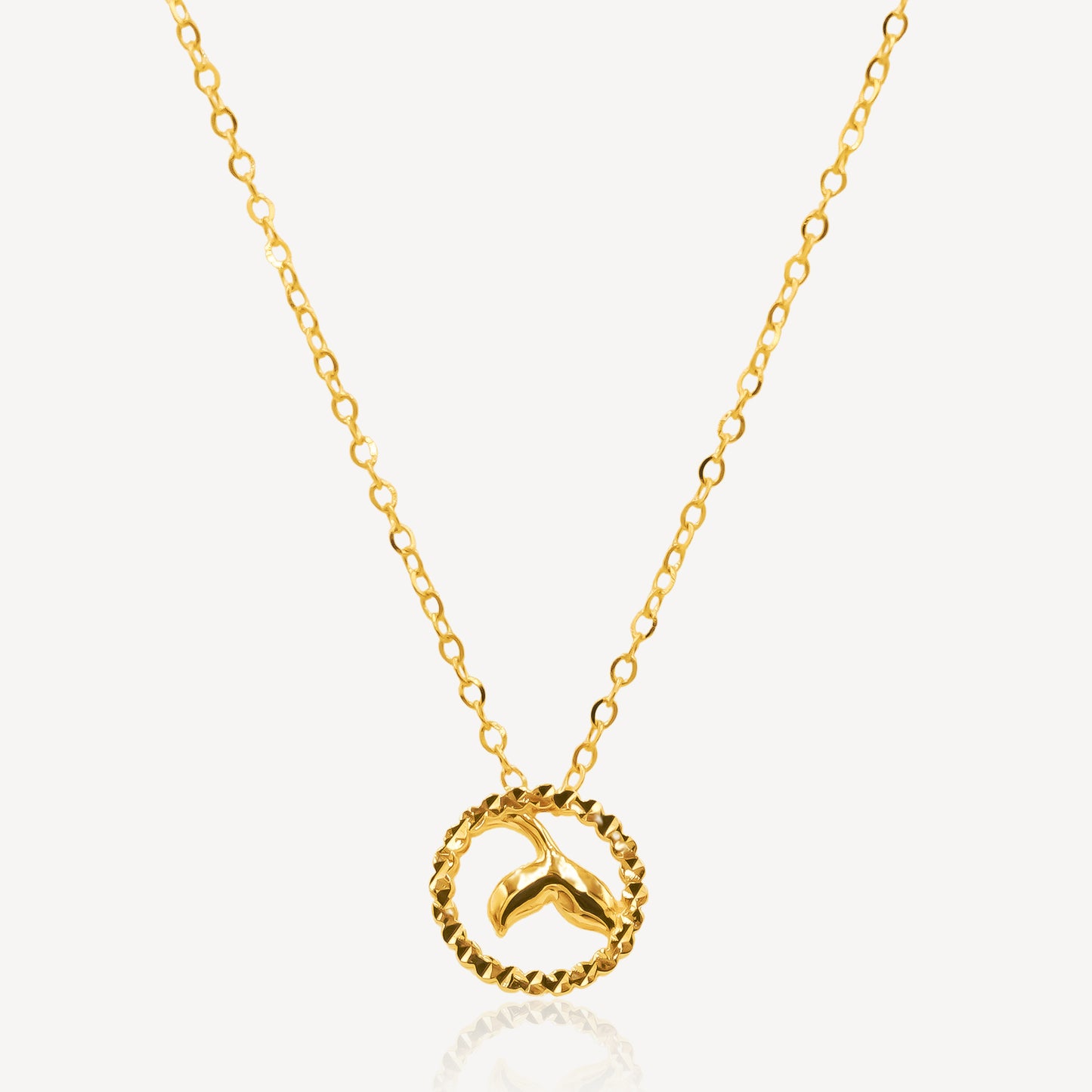 916 Gold Elegant Fin Necklace