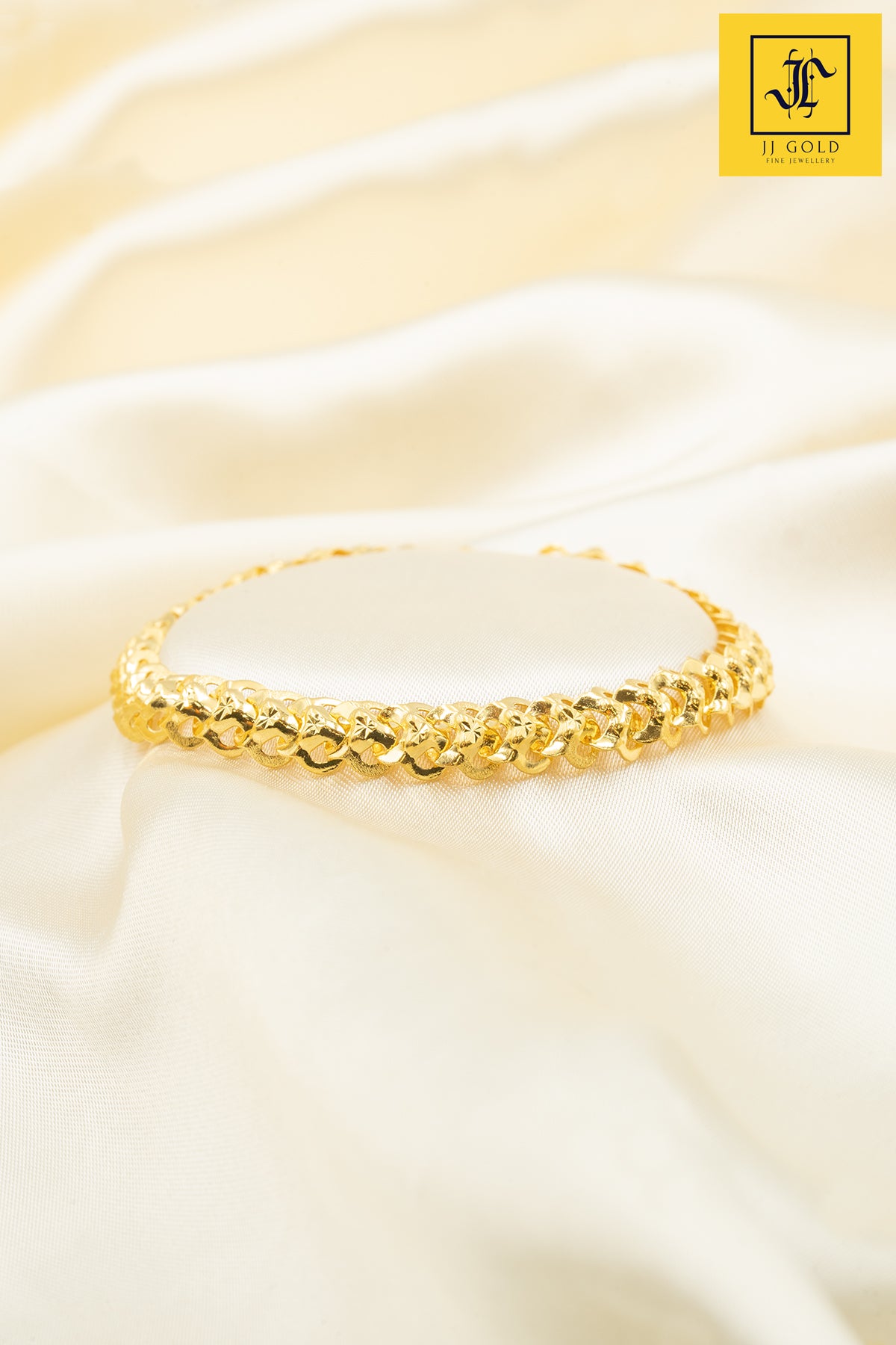 Bracelet for ladies