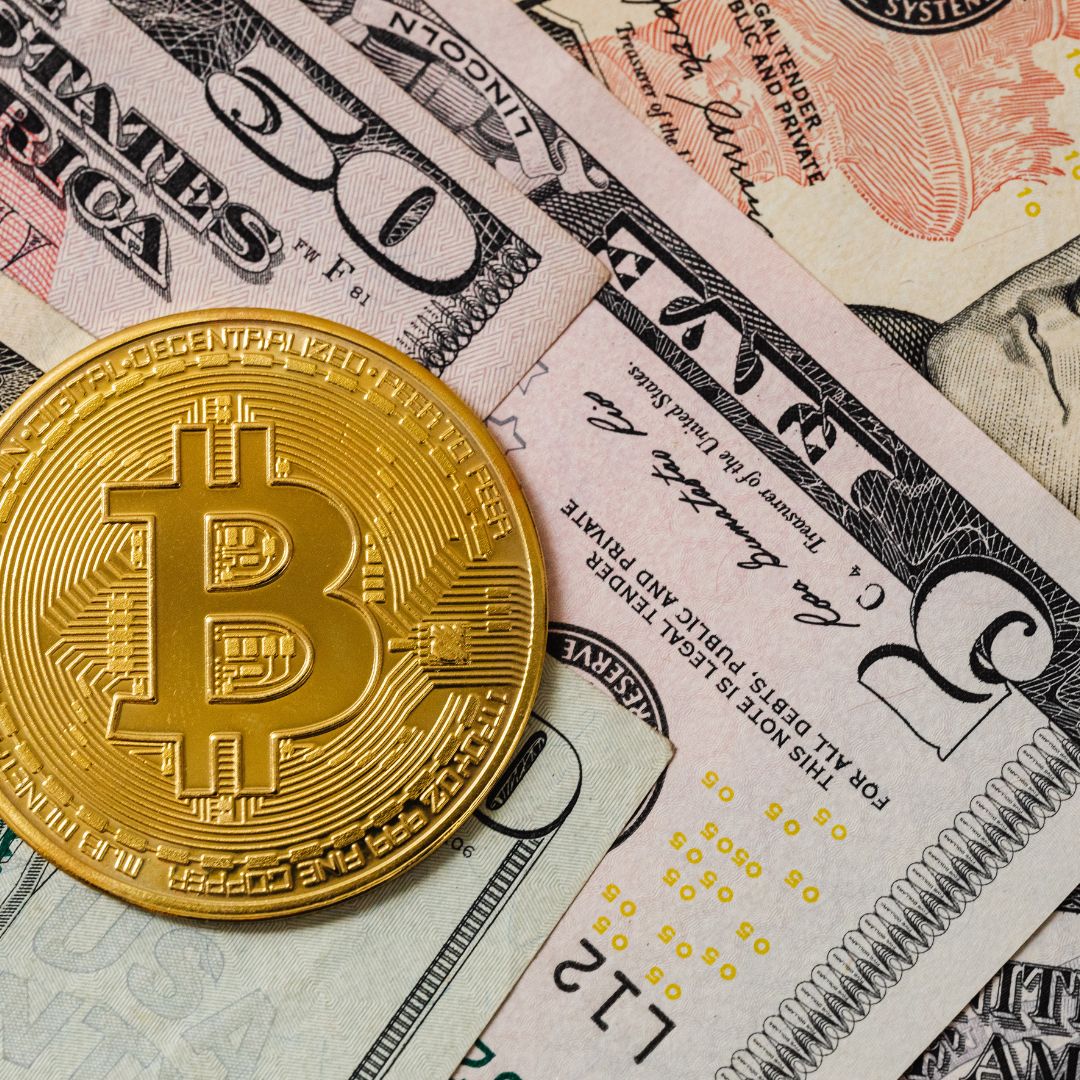 Gold and Bitcoin Are Moving Together This Week. Here's Why That's Unusual and What Singapore Buyers Should Know
