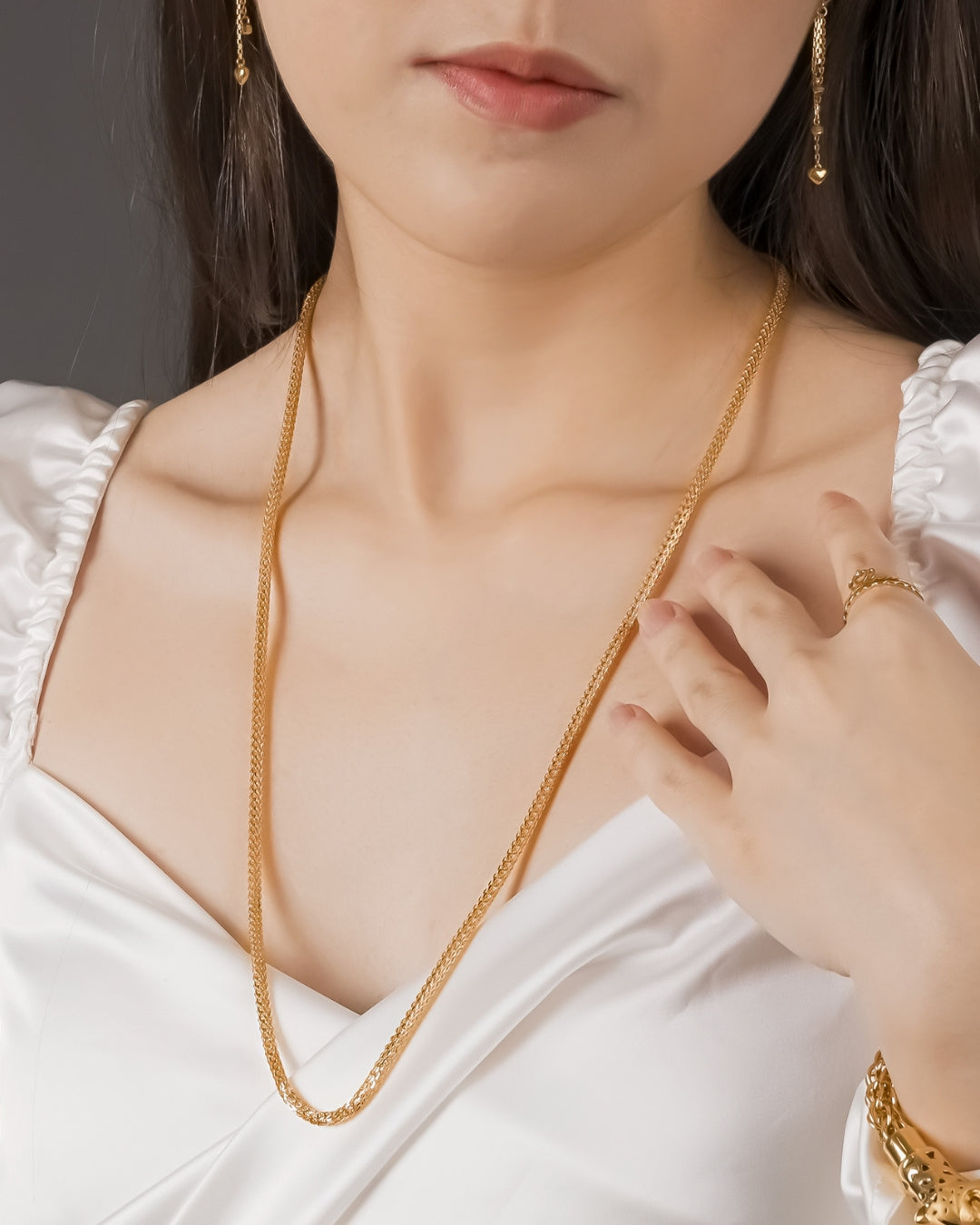 Elegant 916 gold chain collection for men and women – premium Singapore jewelry design
