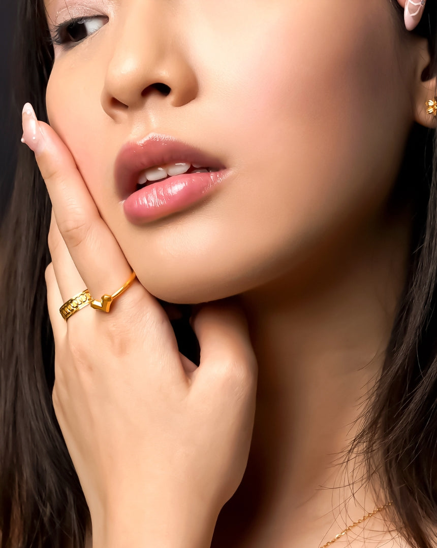 Elegant 916 gold rings collection for engagement, wedding, and daily wear – handcrafted jewelry in Singapore