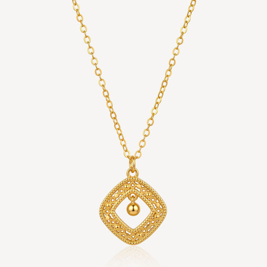 916 Gold Dangling Diamond Shape Necklace