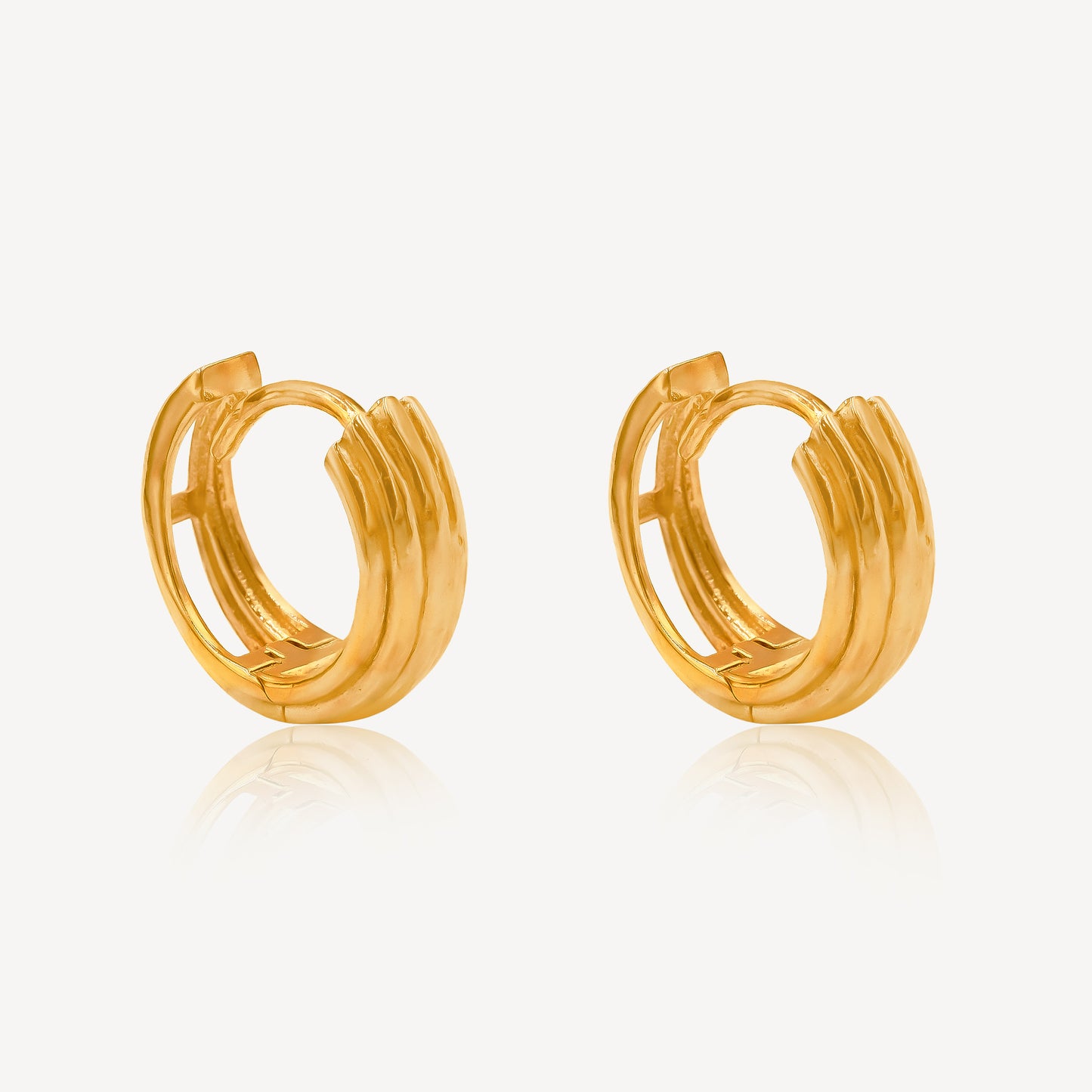 916 Gold Vionne Earrings