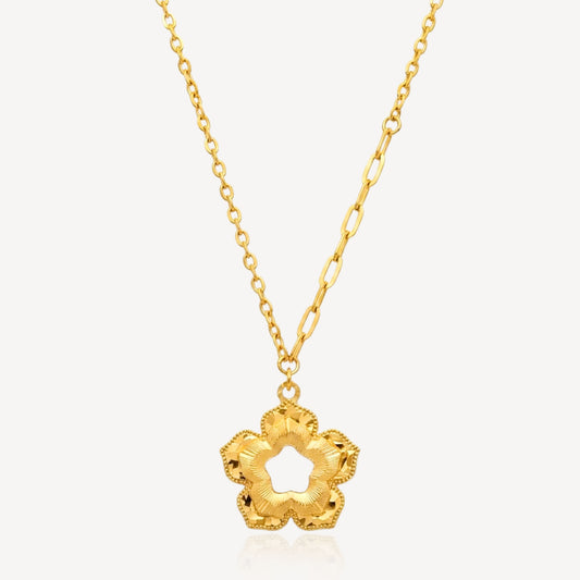 916 Gold Fleur Halo Necklace