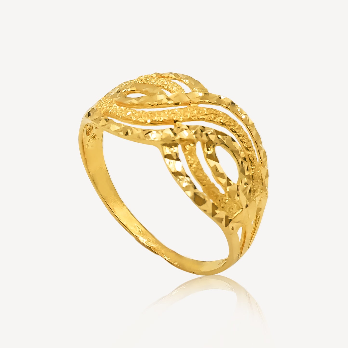 916 Gold Radiant Bliss Ring