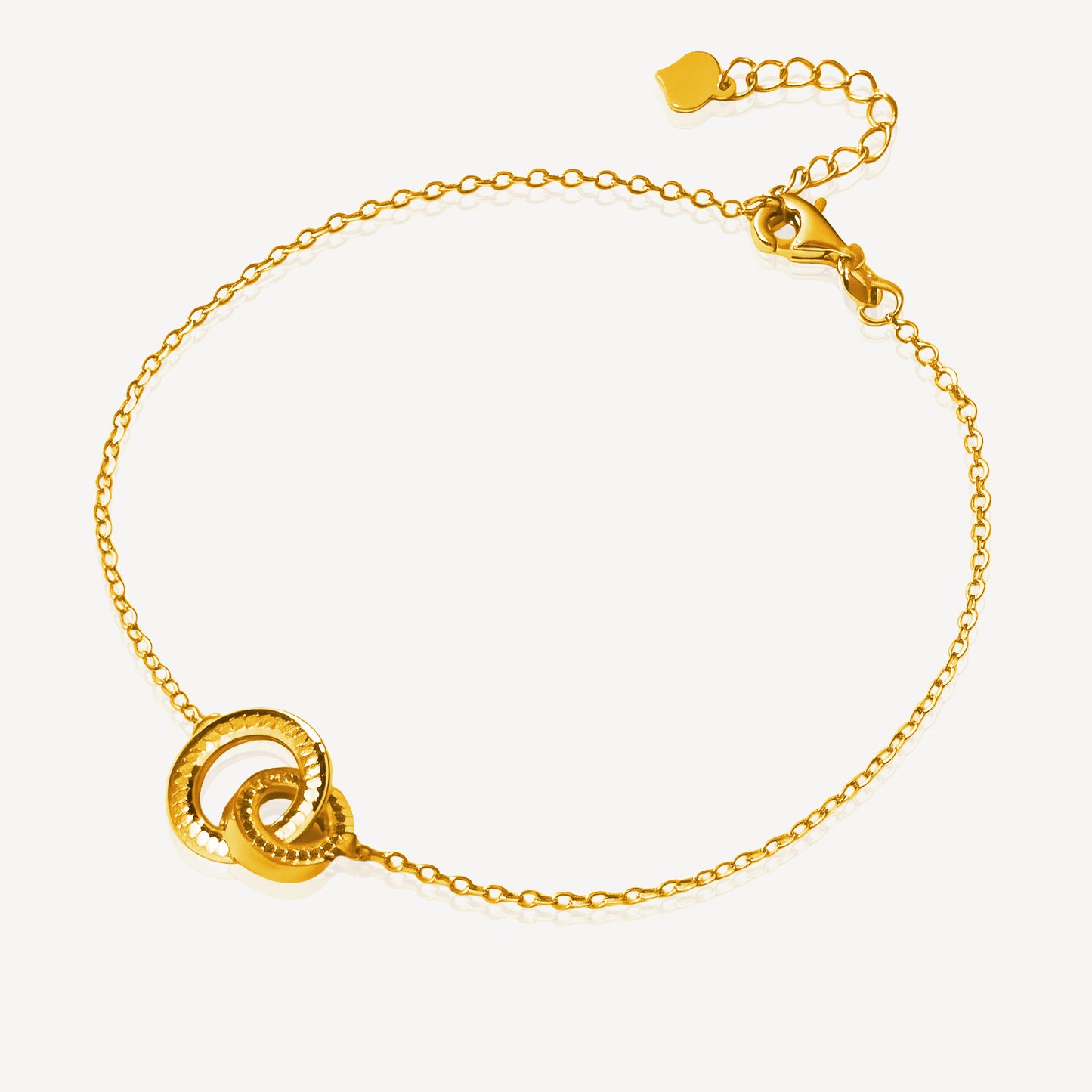 916 Gold Round Lock Bracelet