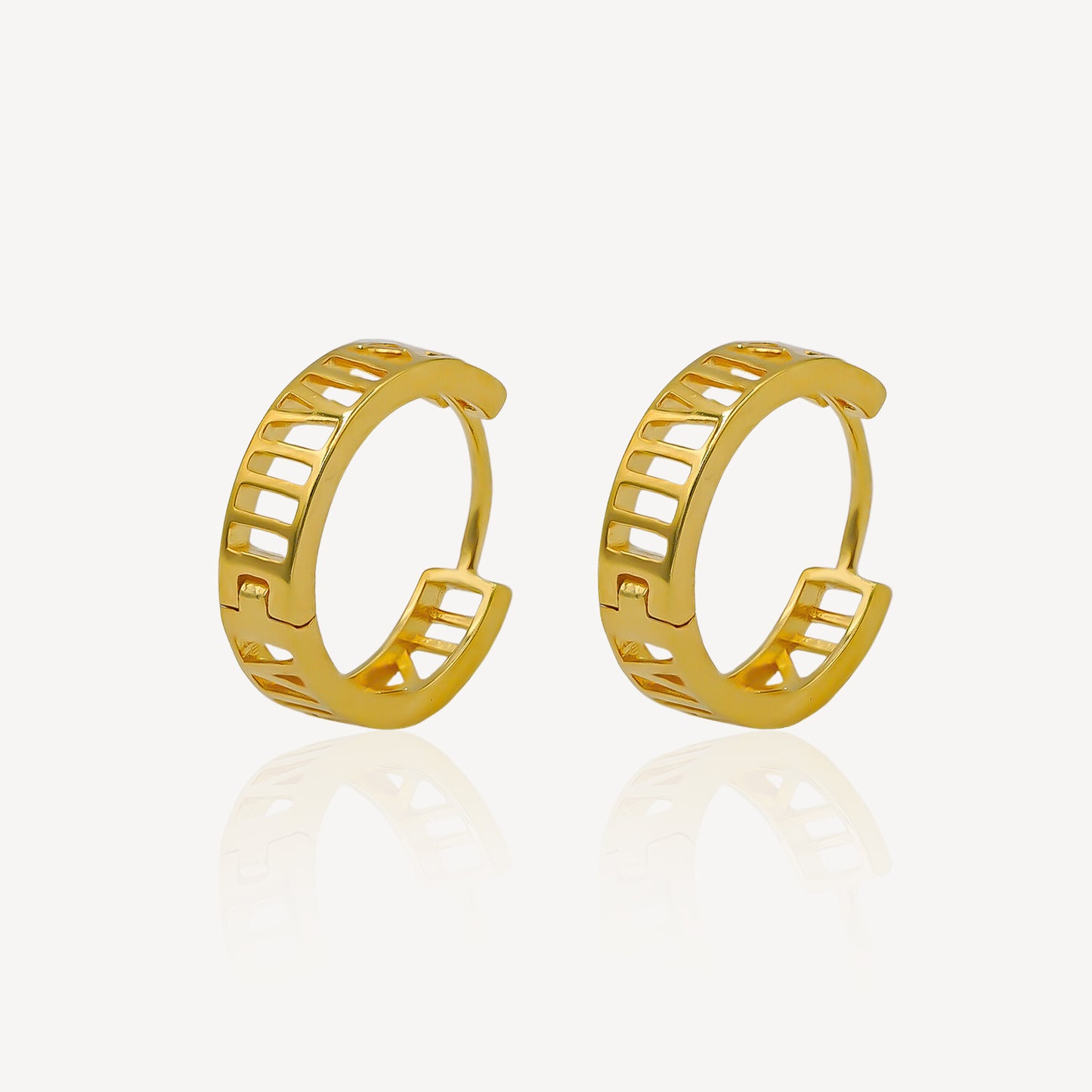 916 Gold Roman Earrings