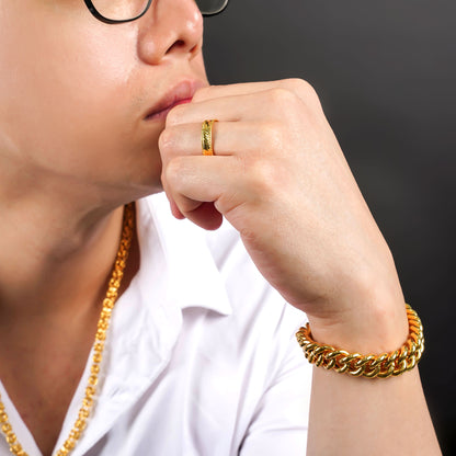 916 Gold Naelis Ring