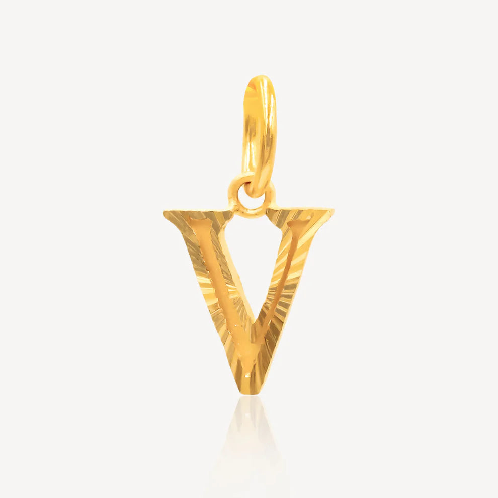 916 Gold Alphabet V Pendant