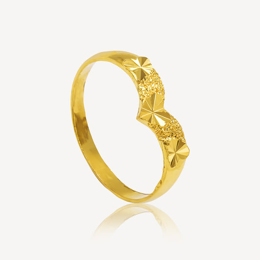 916 Gold Triad of Elegance Ring