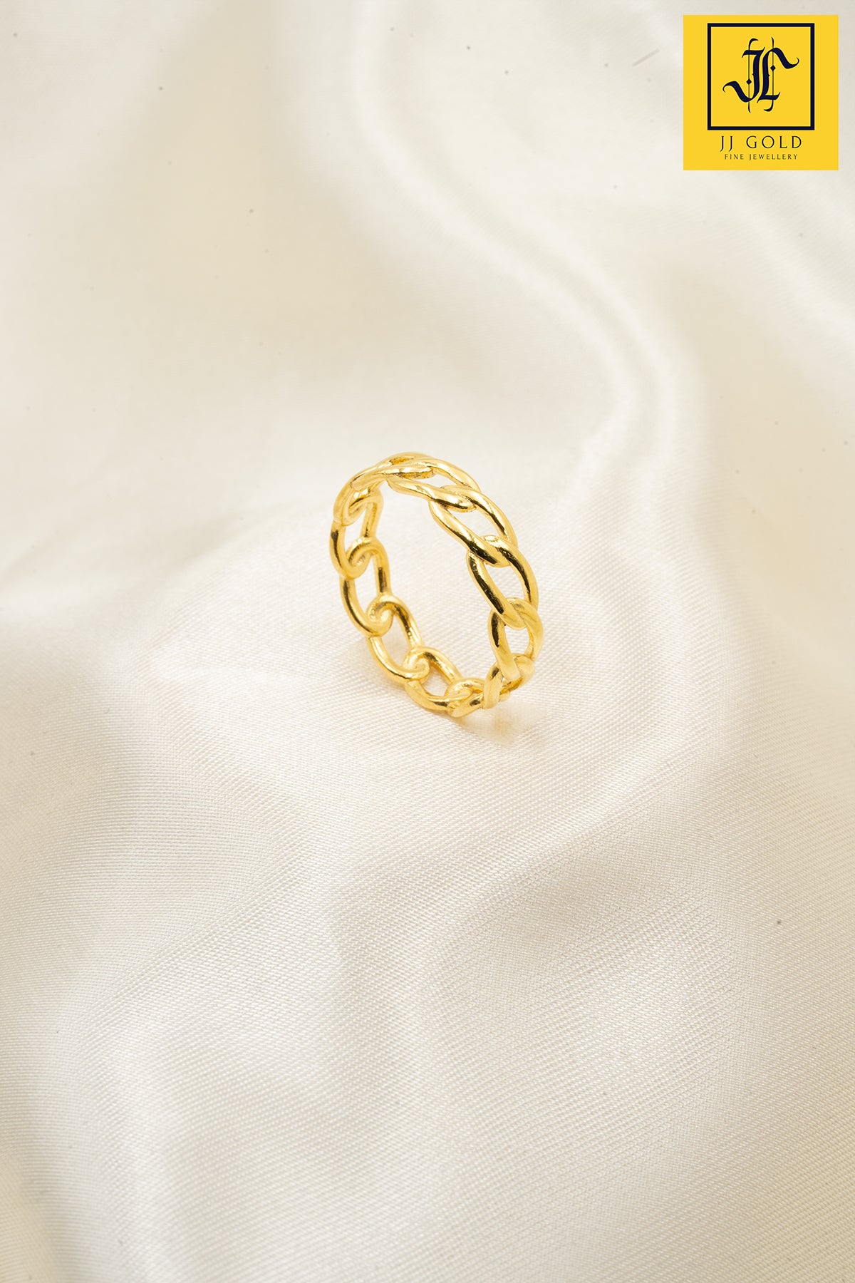 916 Gold Infinity Ring