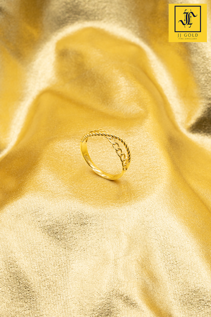 916 Gold Helix Ring