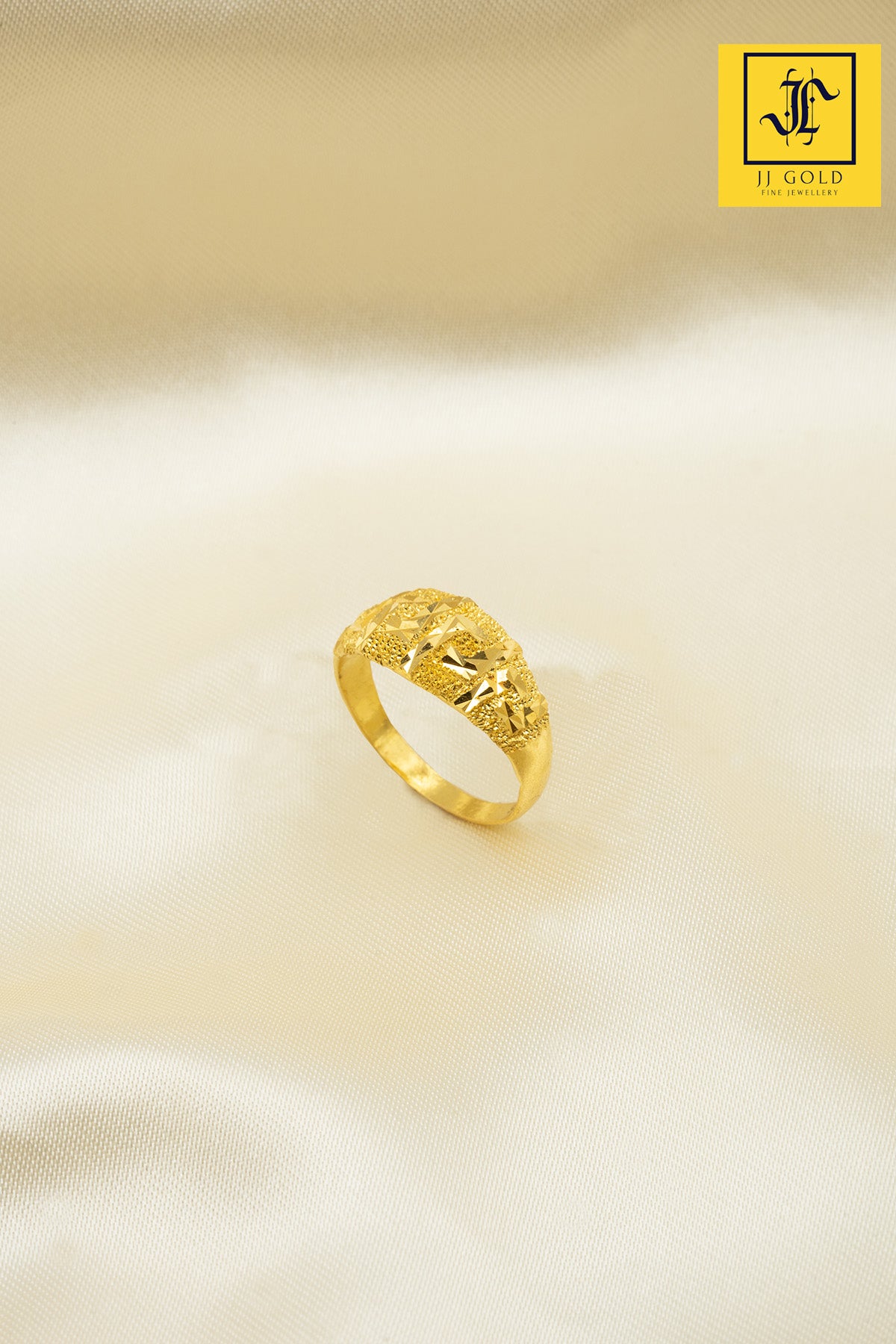 Luxe Lattice 22K Gold Ring For Women