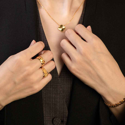 916 Gold jewellery ring for woman 